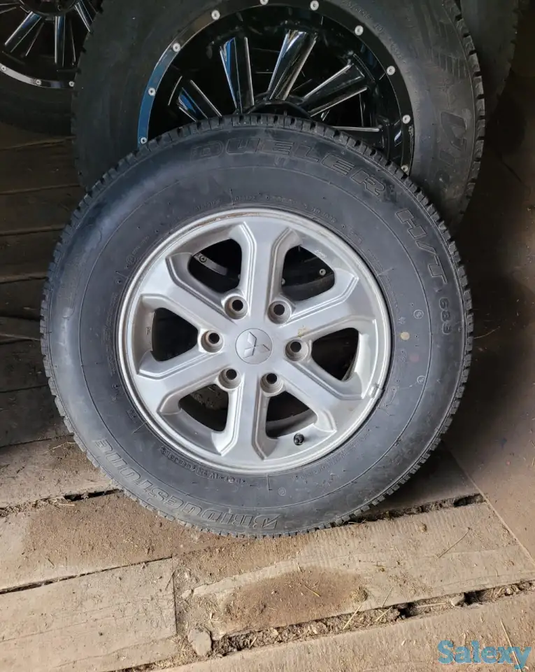 Продам новые шины и б/у диски, фотография 1