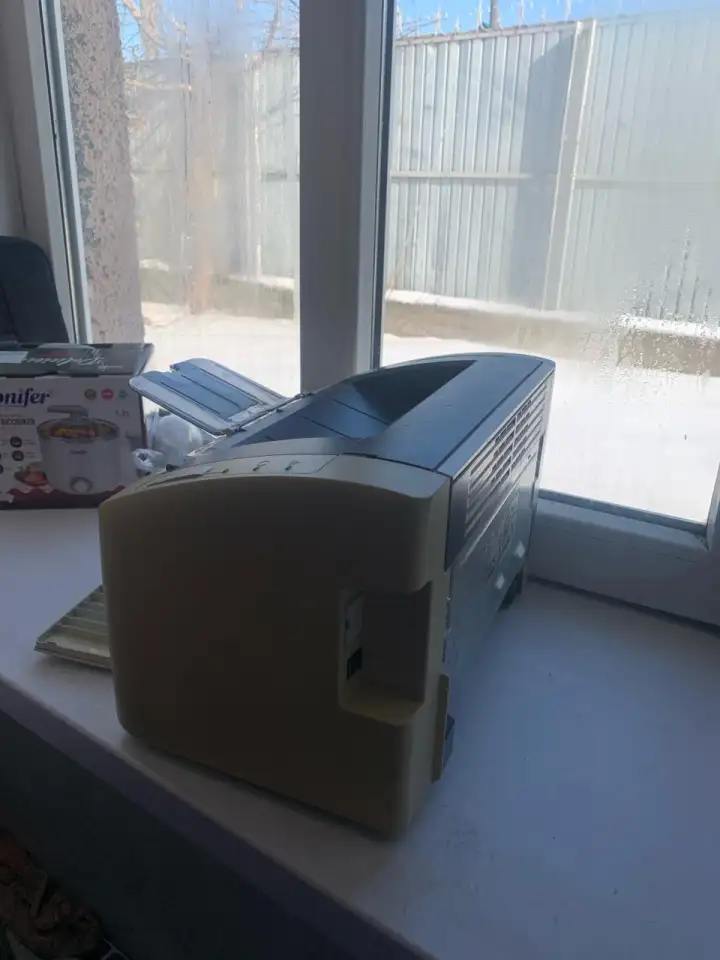 принтер НР 1022, фотография 3