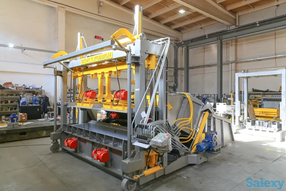 Вибропресс ПЕГАС с ковшом, фотография 1