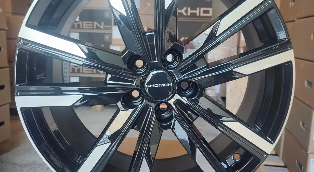 R19 Exeed VXTXLLX 7.5x19 5x108 ET36 D65.1, фотография 5