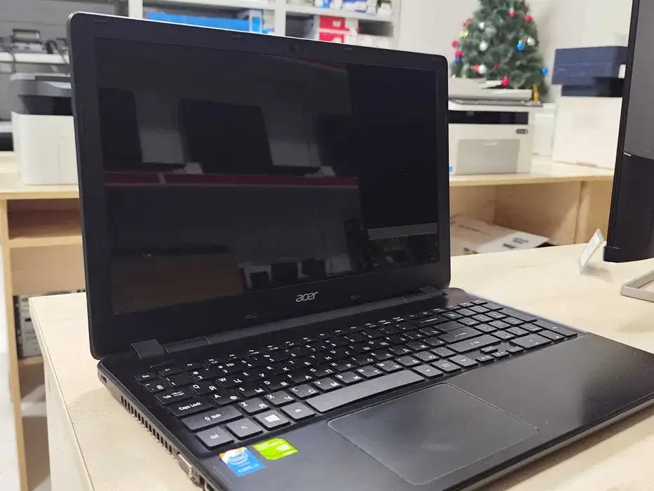 Ноутбук Acer E5-571 i5-42108gb ram128 gb ssdgt 820акб 65, фотография 1