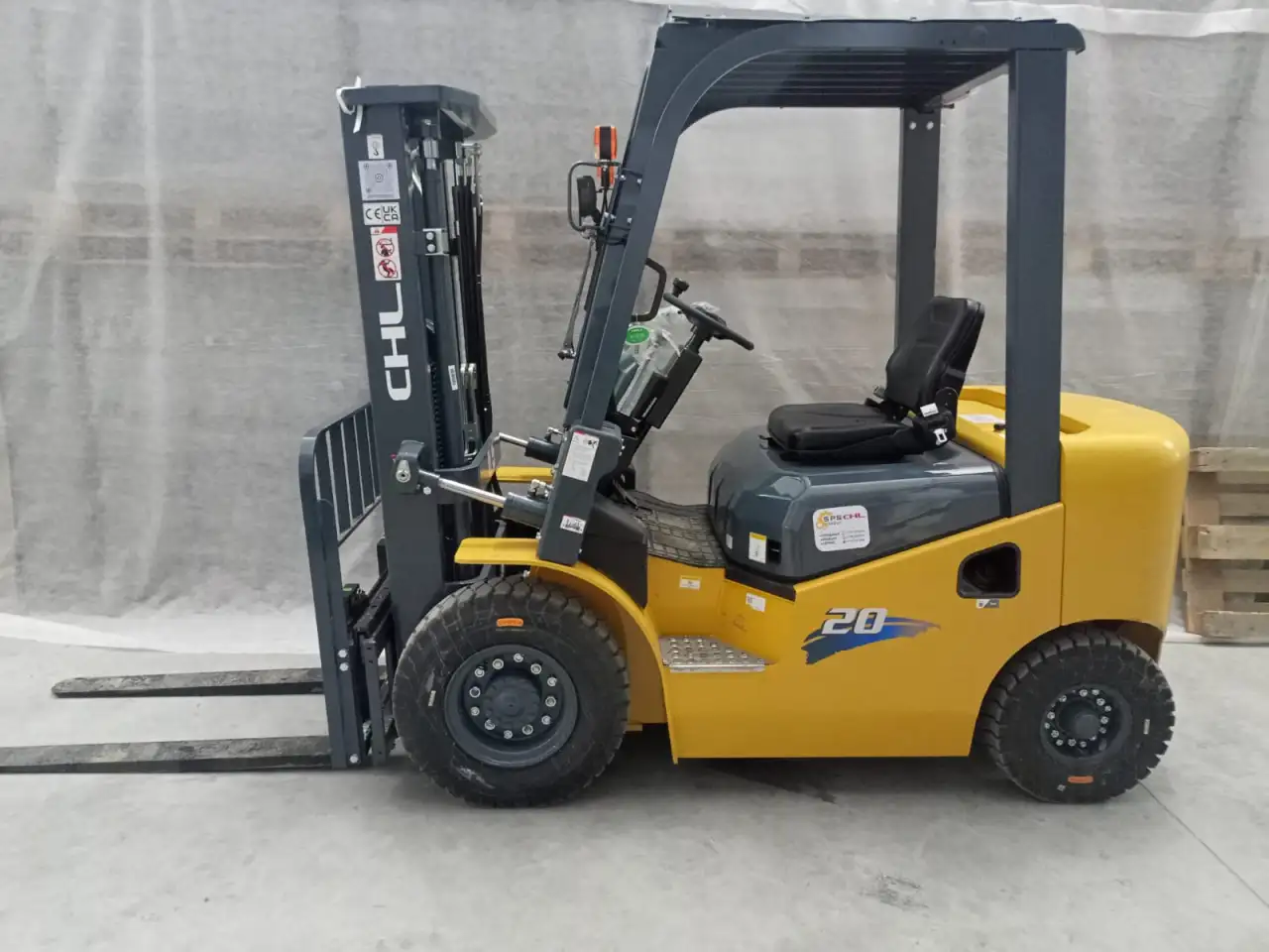 Услуги вилочного погрузчика, фотография 4