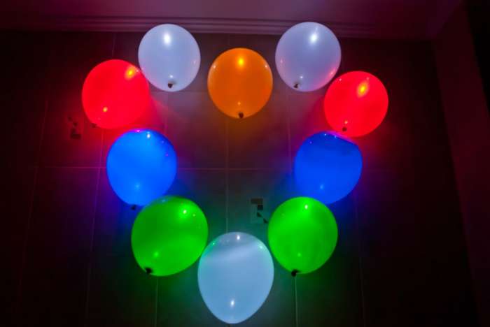 Светящиеся воздушные шары, фотография 2
