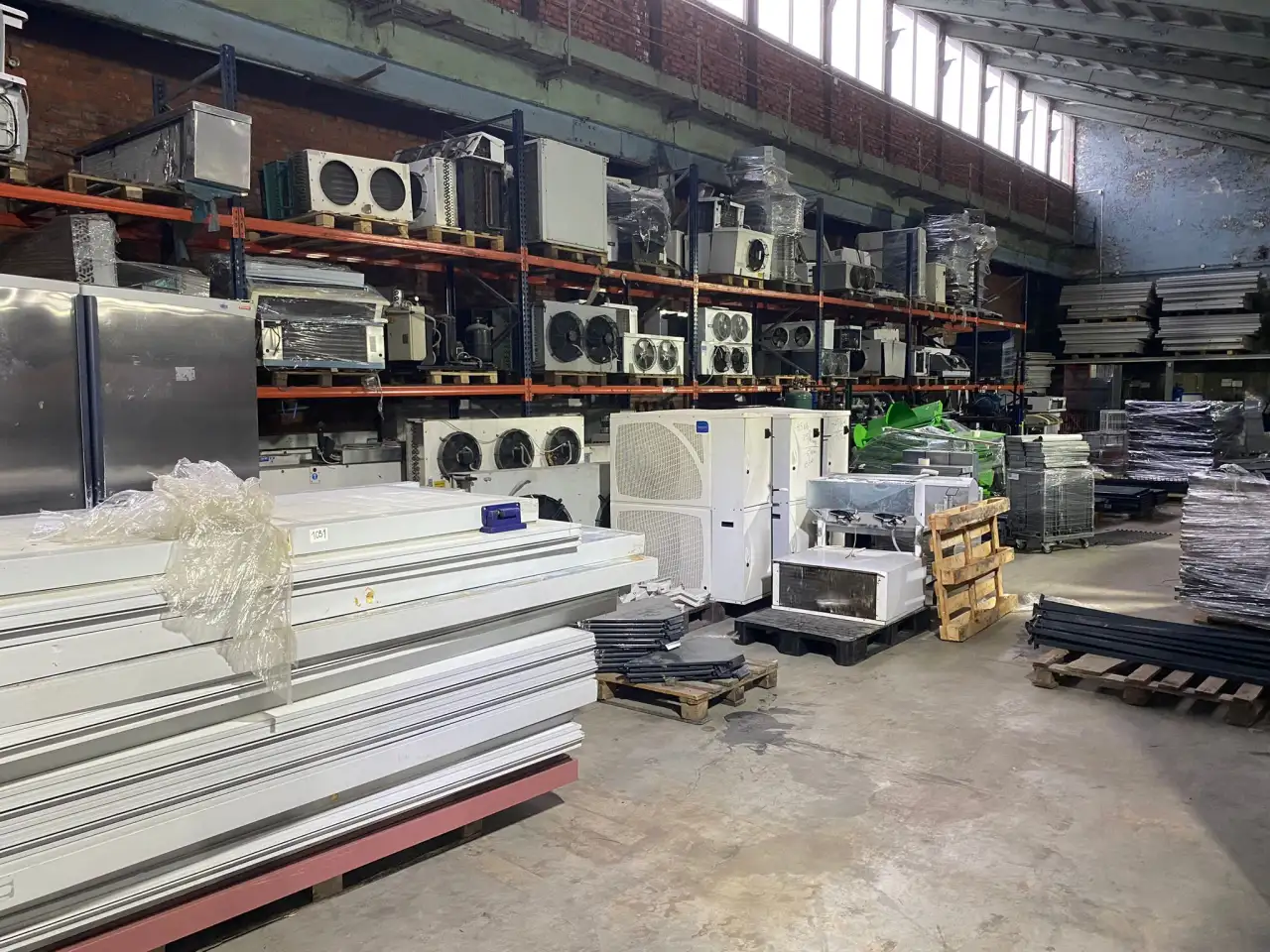 Торговое и холодильное оборудование БУ из РФ, фотография 1