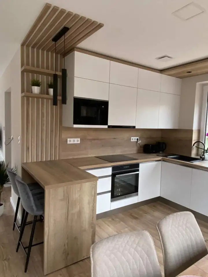 Кухонные гарнитуры на заказ, фотография 1