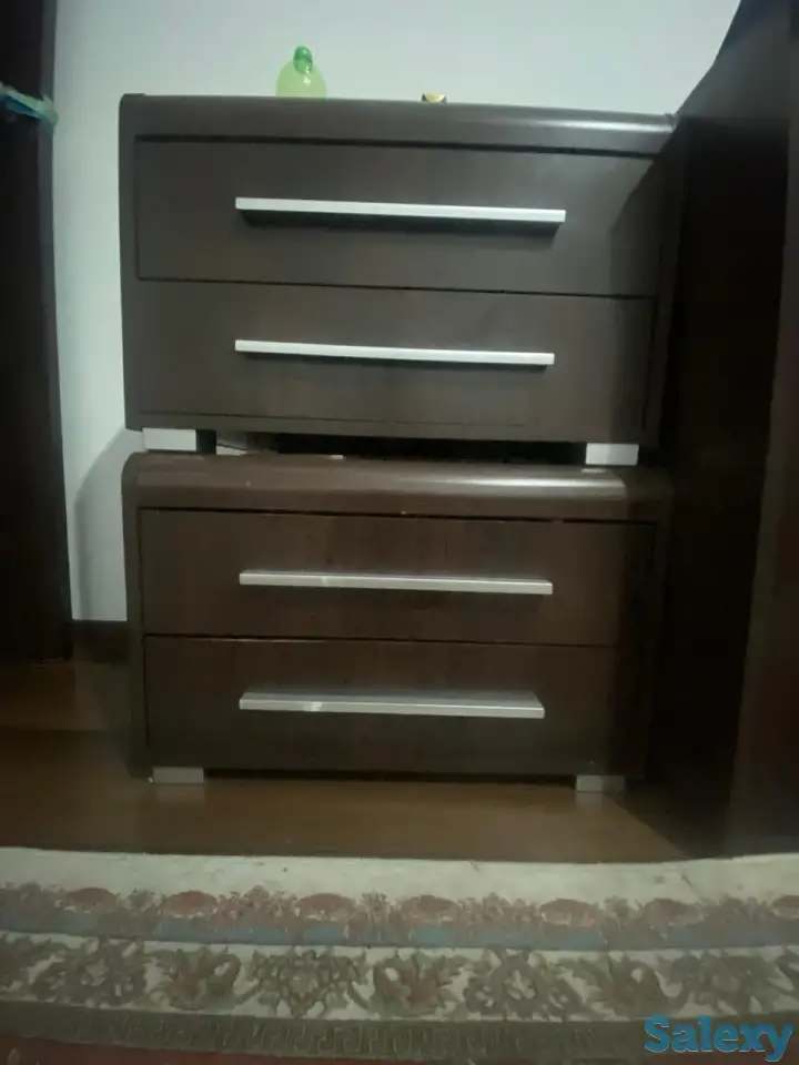 продам кровать и 2 тумбочки для спальни, фотография 1