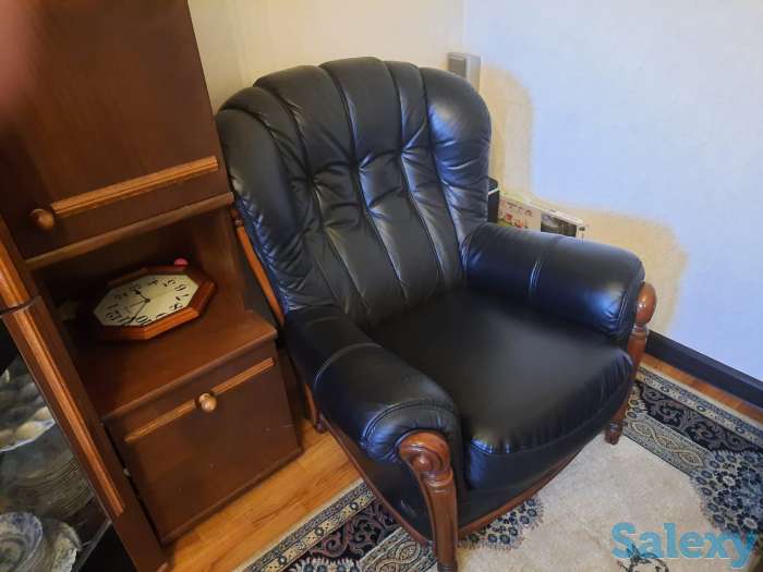 продам мягкий уголок, кожаный для гостиной, фотография 3