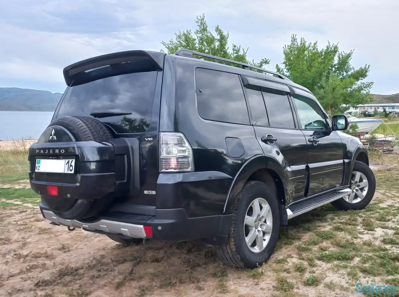 Продам автомобиль Mitsubishi Pajero, фотография 1