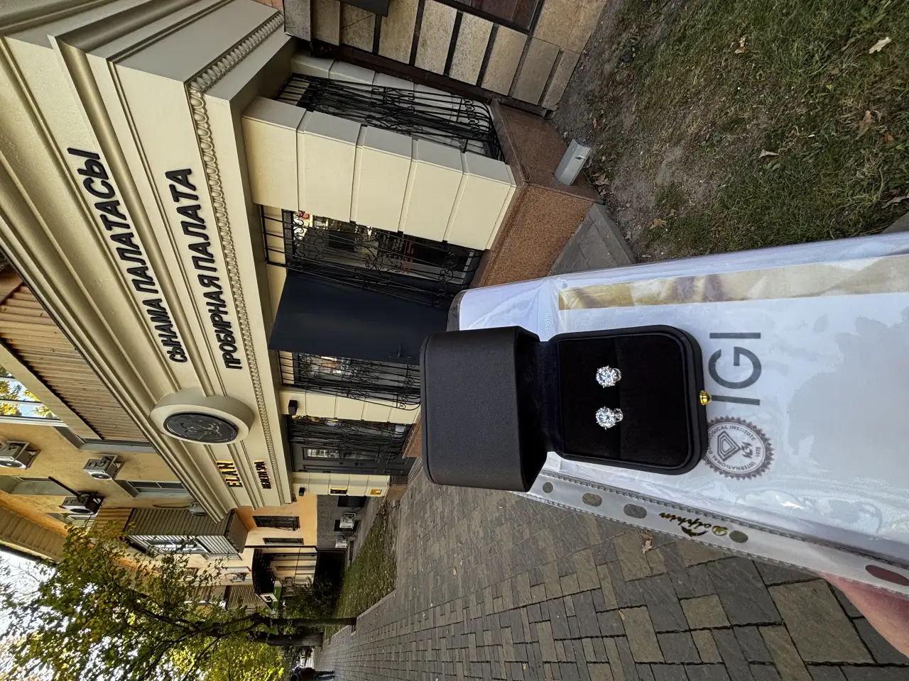 Серьги с бриллиантами 4 карата, фотография 3