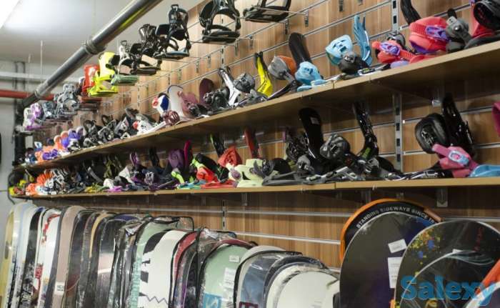 Горные лыжи, сноуборды, ботинки, крепления для сноуборда, фотография 1