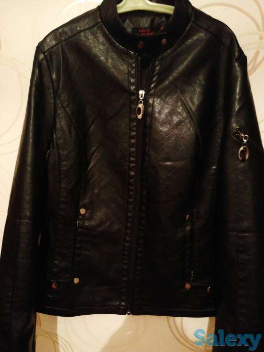 Куртка новая, фотография 1