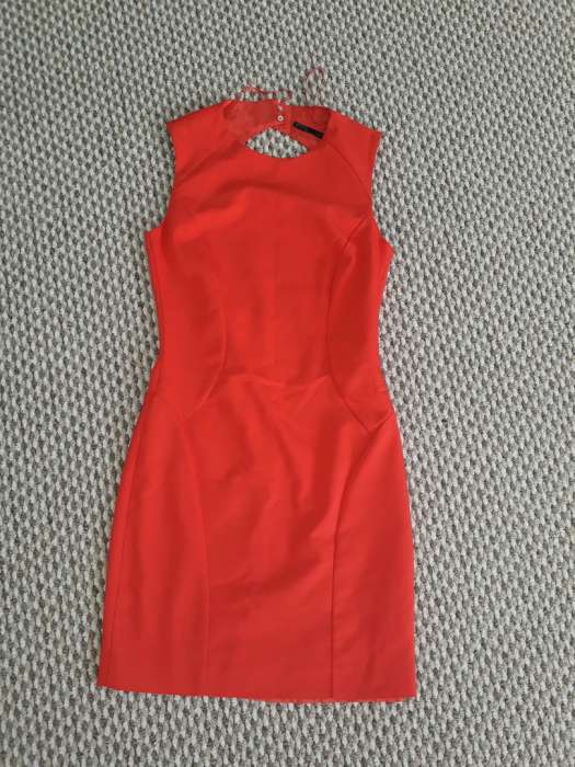 Продаю Платья для девушек в Алматы, фотография 1