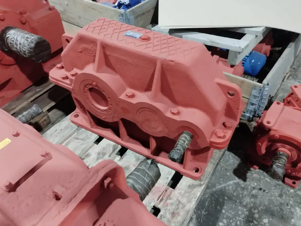 редукторы цилиндрические Ц2У, 1Ц2У, Ц2Н, 1Ц2Н, ЦДН Ц, фотография 2