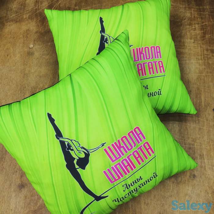 Подушка в подарок. Нанесение фото или же поздравления на подушку отлично подойдет в качестве новогоднего подарка., фотография 1