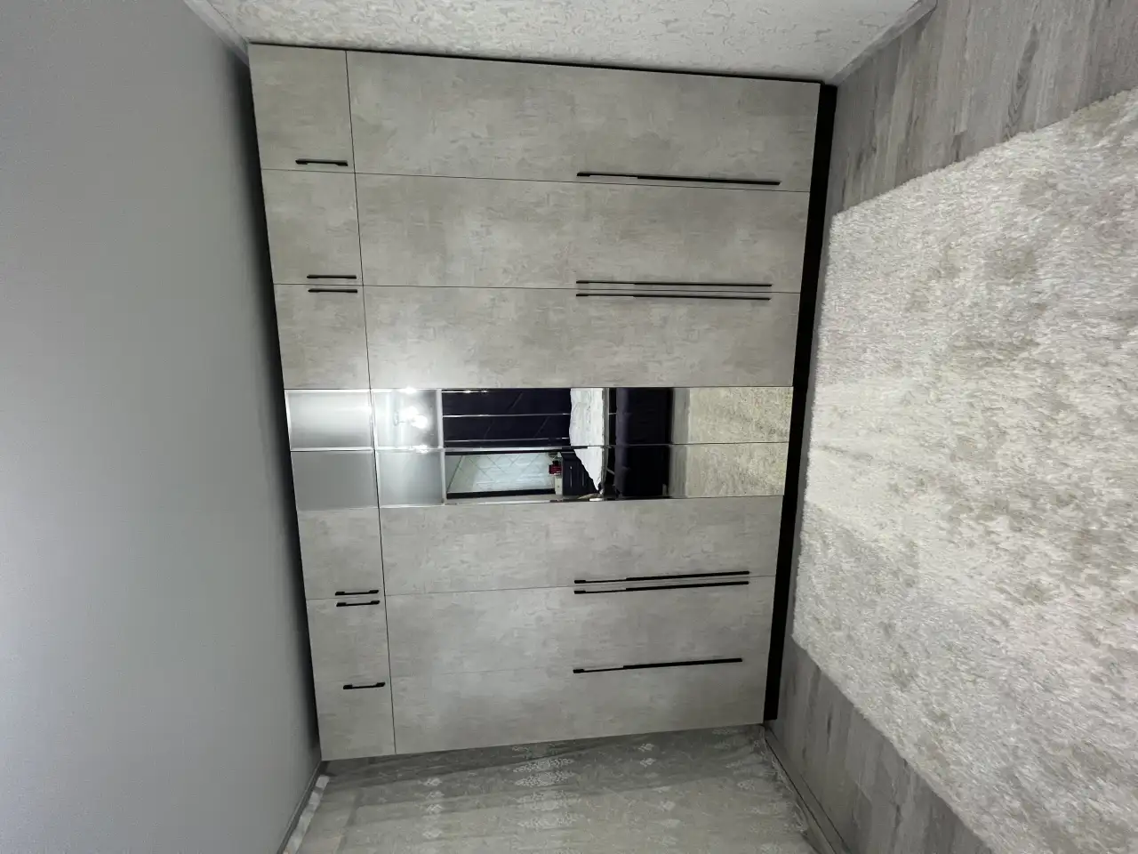 Сдаю посуточно 4 комнатную квартиру, Толеби 286/6, фотография 2