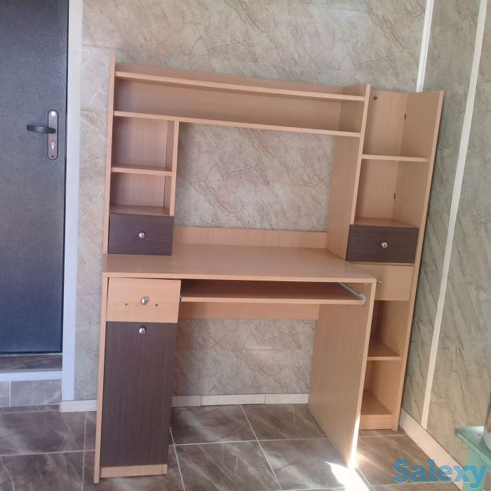 Продам стол учебный, фотография 1