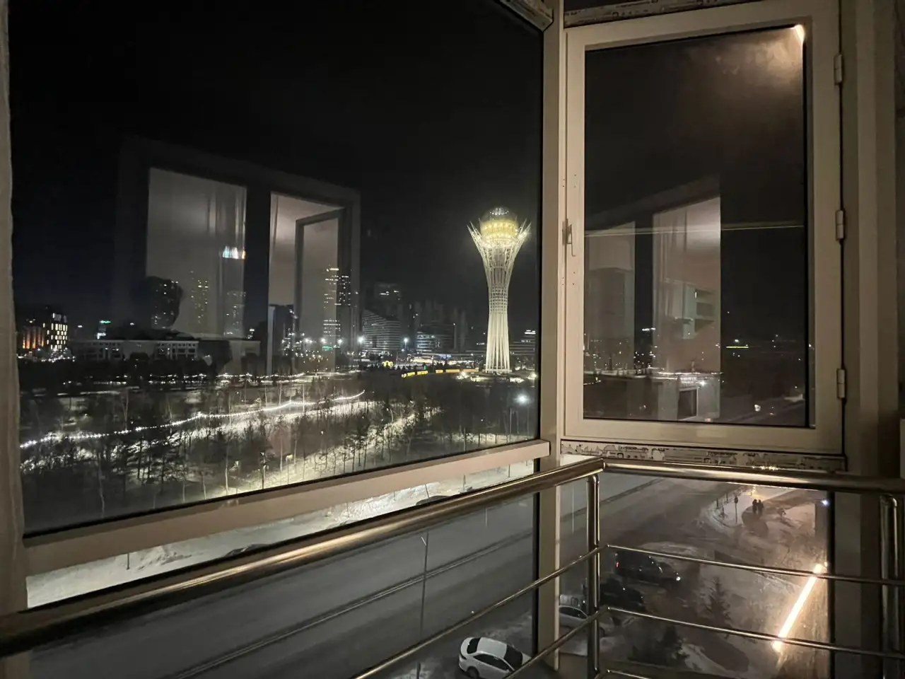 Посуточно 3-х комн.кв с шикарным видом на Байтерек, фотография 1