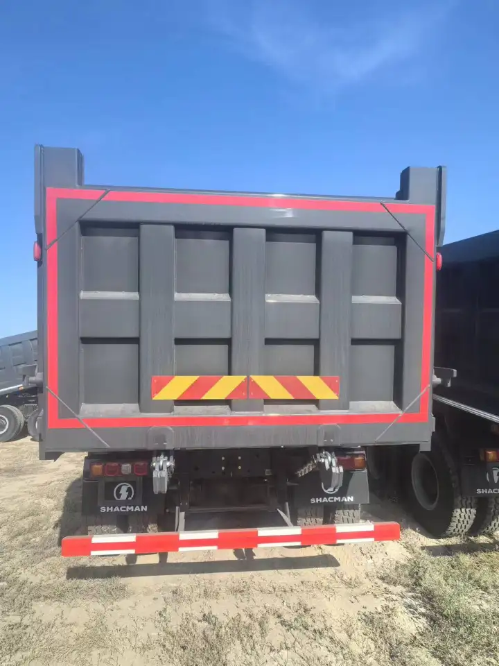 самосвал, фотография 2