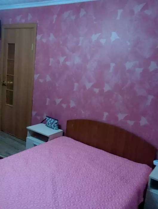 2-х ком.кв.,ул.Пичугина (рядом с кл.