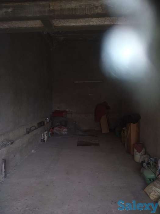 Продам капитальный гараж, улица Конаева, 17, фотография 2