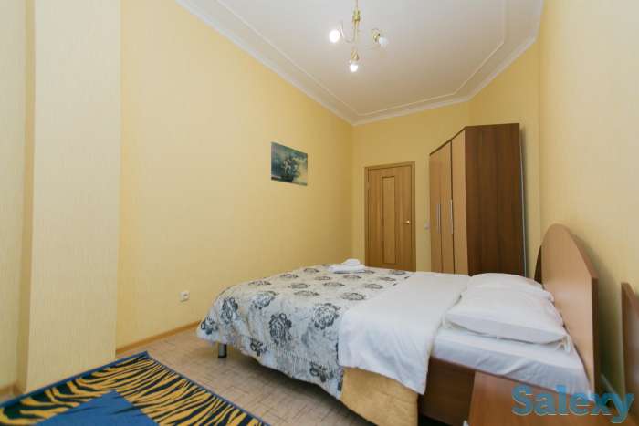 2х комнатная посуточно ул Туркестан 2, фотография 2