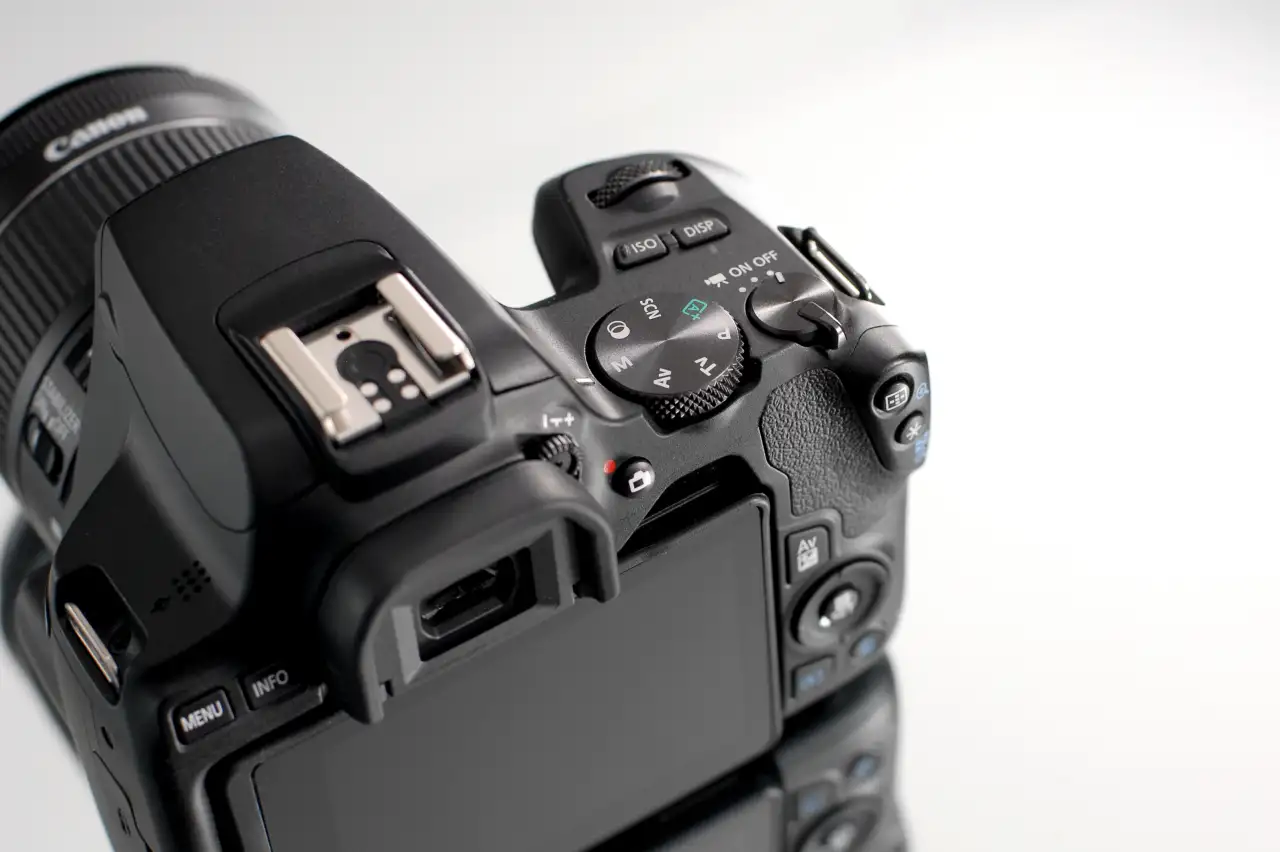 продам фотоаппарат canon 250d, фотография 5