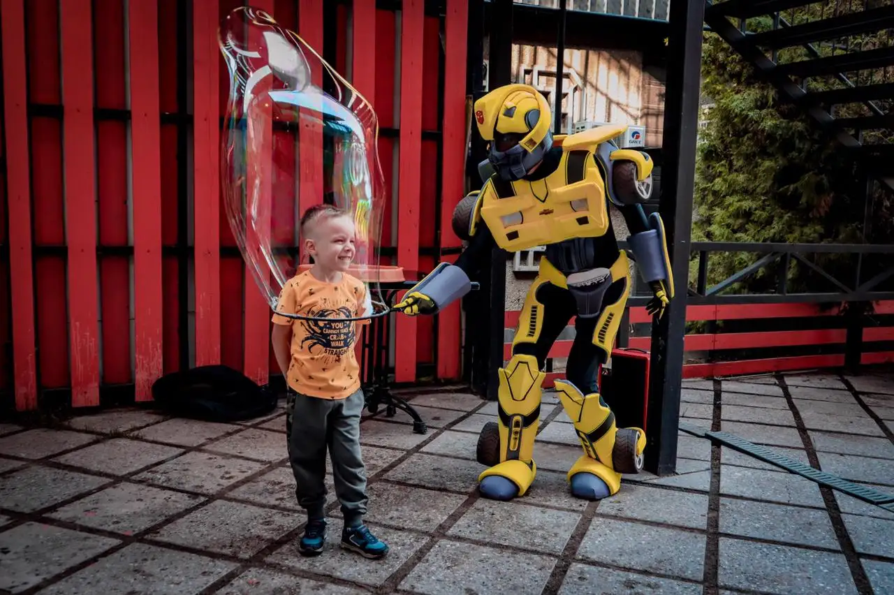 Аниматоры Алматы,Трансформеры Оптимус прайм,Бамблби,Халк,принцессы и супергерои, фотография 1