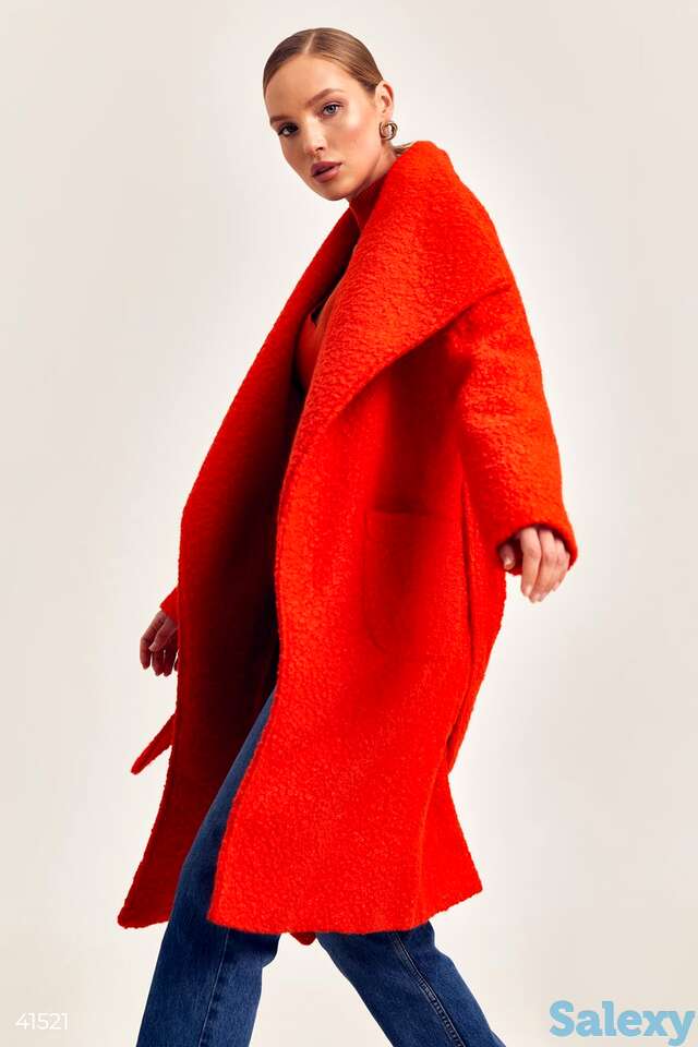 Стильное демисезонное пальто, фотография 1