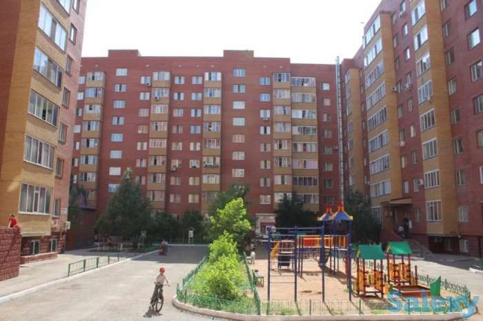 2 комнатная квартира возле Евразии, Куйши Дина 28, фотография 1