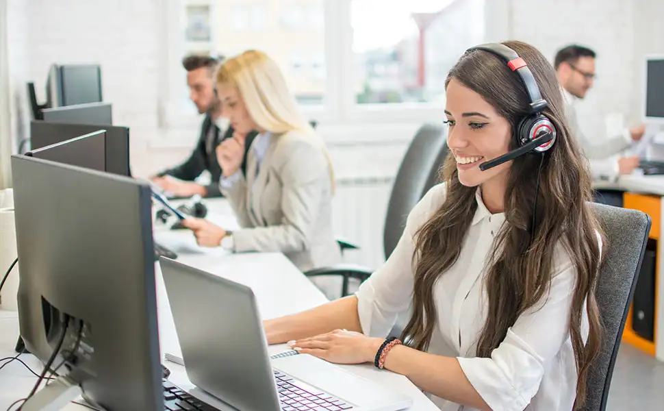 В компанию Front-Line требуются операторы call-центра, фотография 1