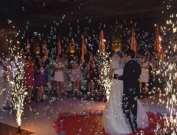 Тяжелый дым, шоу мыльных пузырей, фейрверк , фотография 2