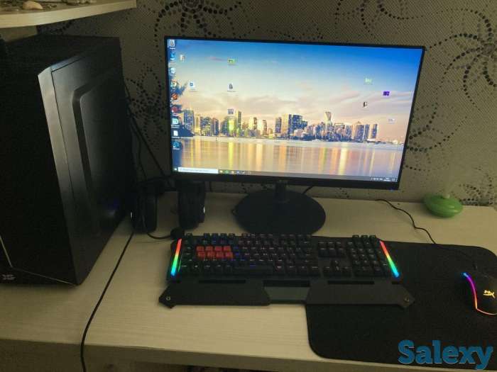 Игровой ПК с полной гарнитурой, фотография 1