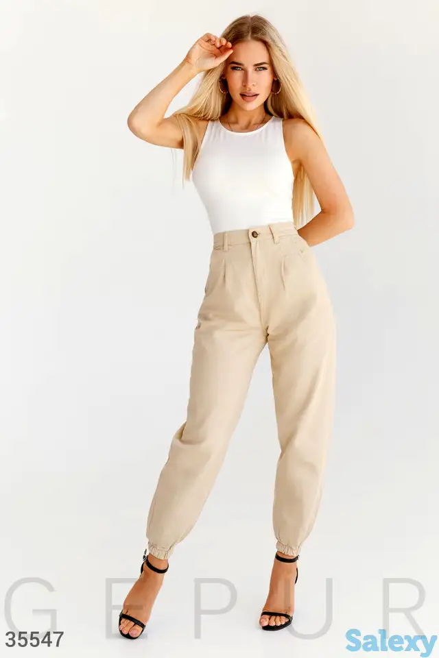 Бежевые джинсы-джоггеры gepur, фотография 1