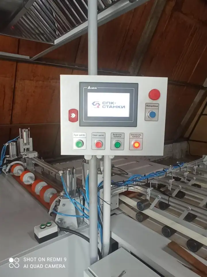 Автоматический станок для производства полипропиленовых мешков, фотография 2