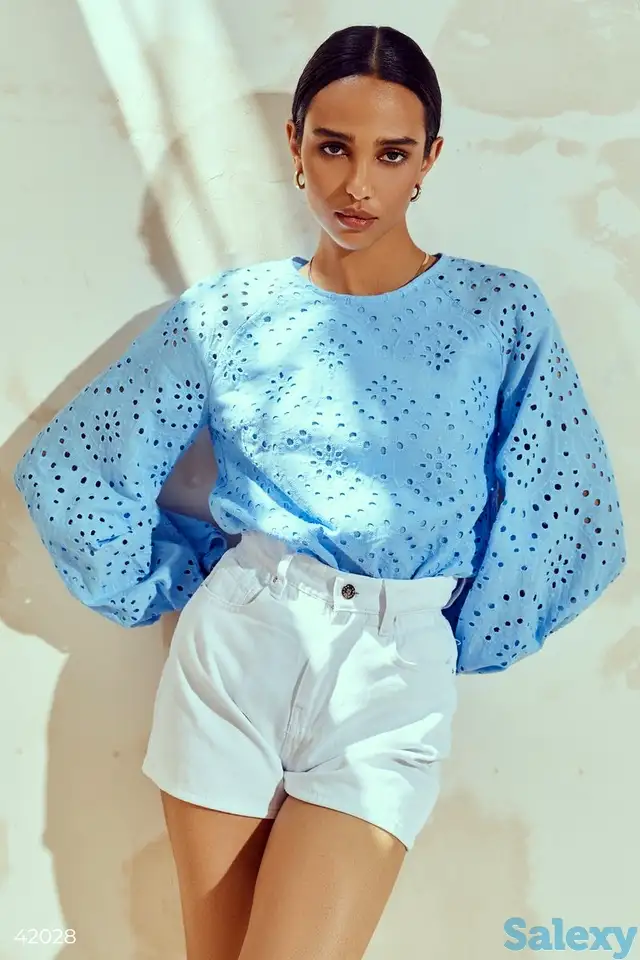 Голубая блуза из прошвы, фотография 1