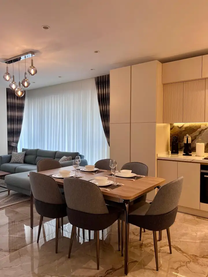 Люкс, двухкомнатная квартира. В ЦЕНТРЕ АЛАНИИ, ТУРЦИЯ. 100м от моря!!!, фотография 1