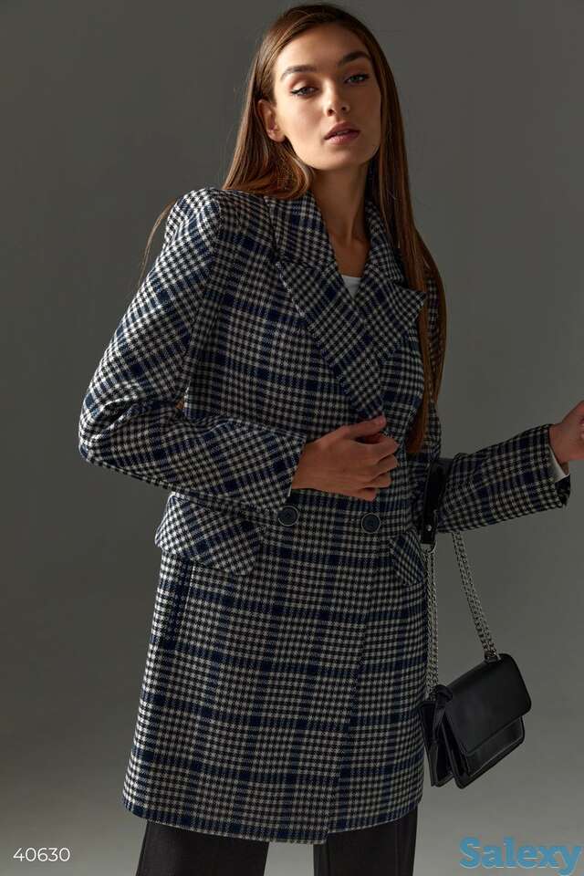 Шерстяное пальто в клетку, фотография 1