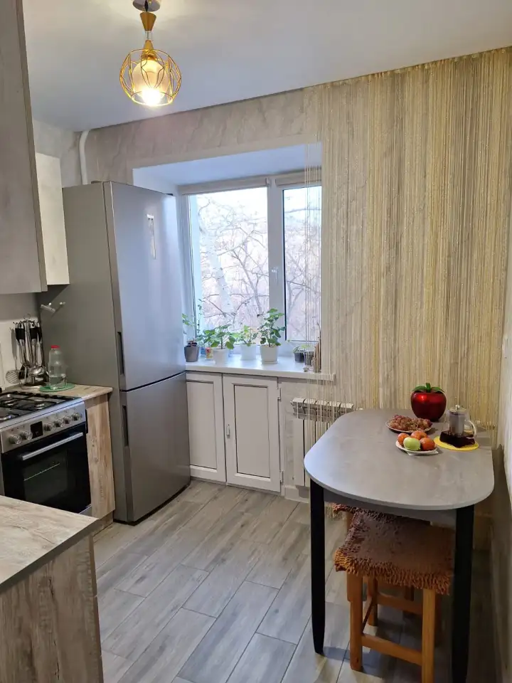 Продаю 2 комнатную квартиру по Назарбаева 19а, фотография 1