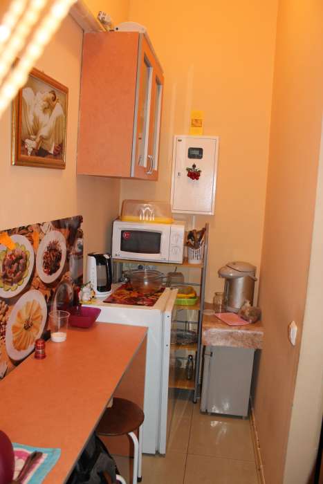 Сдам в аренду действующий парикмахерский салон, ул.Бурова 51а, фотография 5