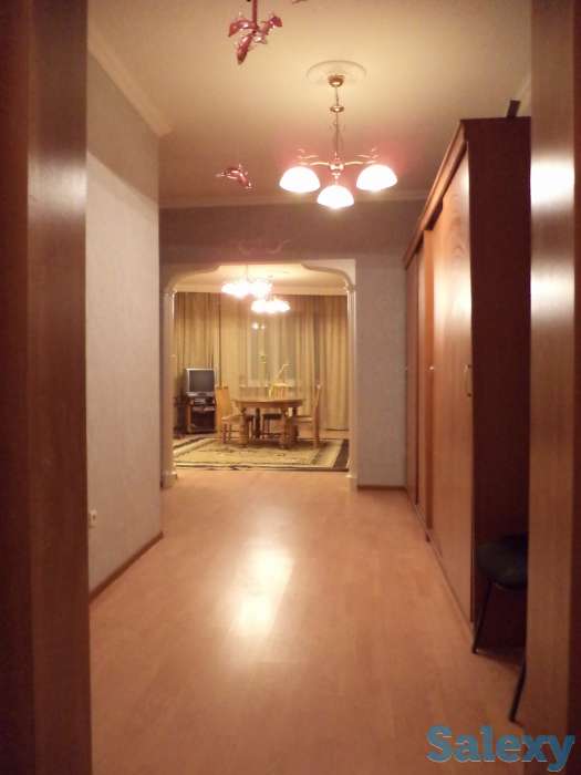 Продам 2-х комнатную квартиру на главной площади страны, фотография 5