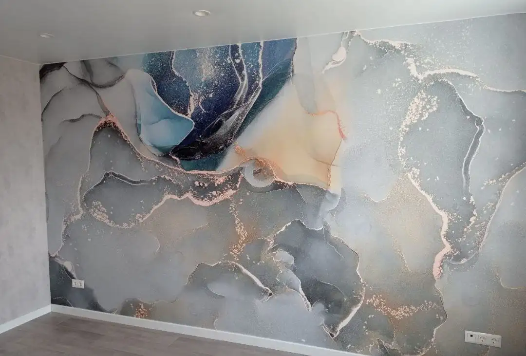 Поклейка обоев, декоративная штукатурка, фотография 1