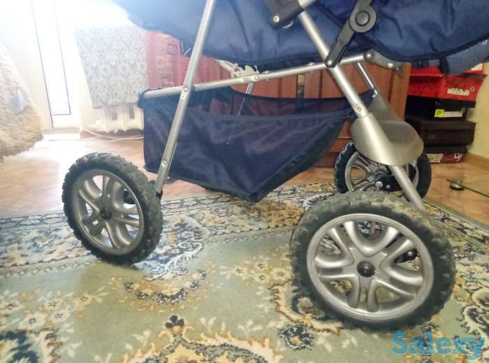 продам коляску,складывается, для любой погоды даже в холод,,есть защита от дождя, фотография 5