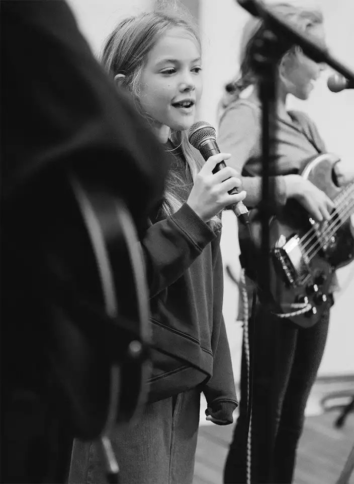 Ищу учеников на уроки вокала. От 6 лет., фотография 2