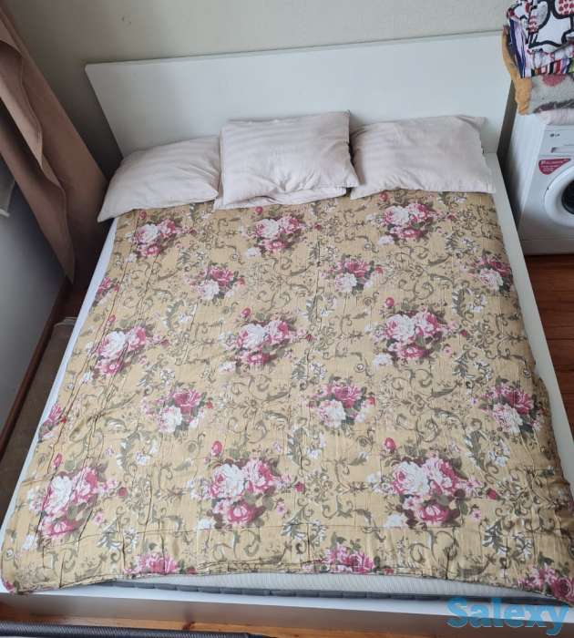 Кровать ИКЕА, фотография 1