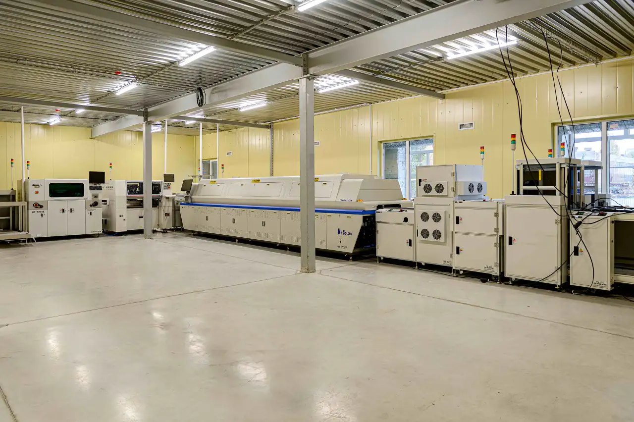 линия СМТ, фотография 1