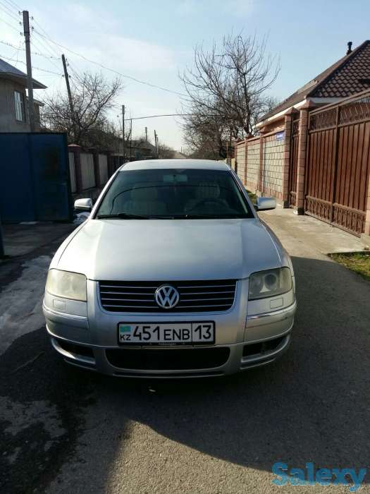 Volkswagen Passat 2001 года, фотография 1