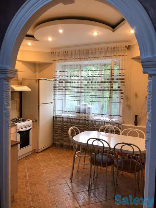 Сдам 2-х комнатную улучшенную квартиру район ЦУМа, фотография 3