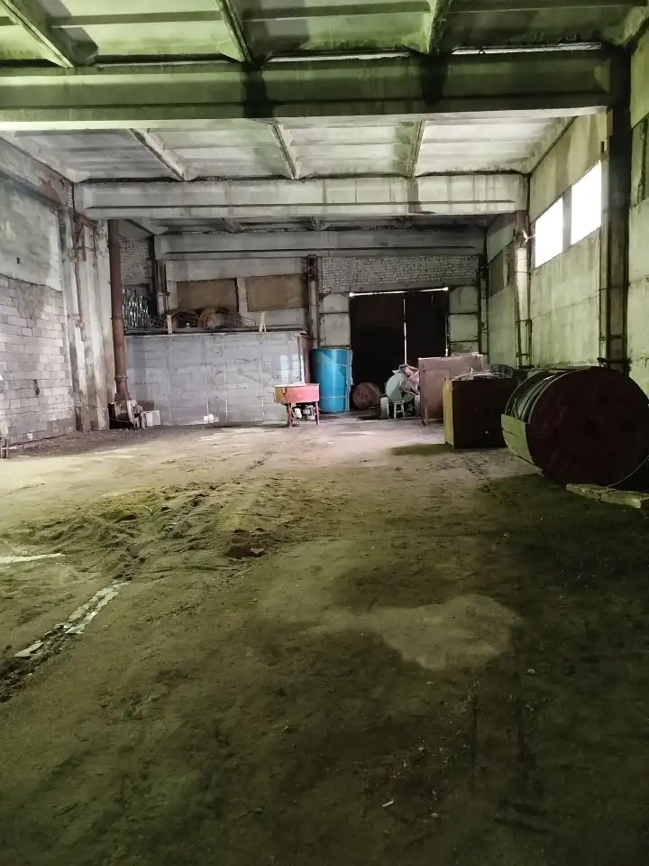 Завод бывший ремзавод, Октябрьская 180, фотография 18