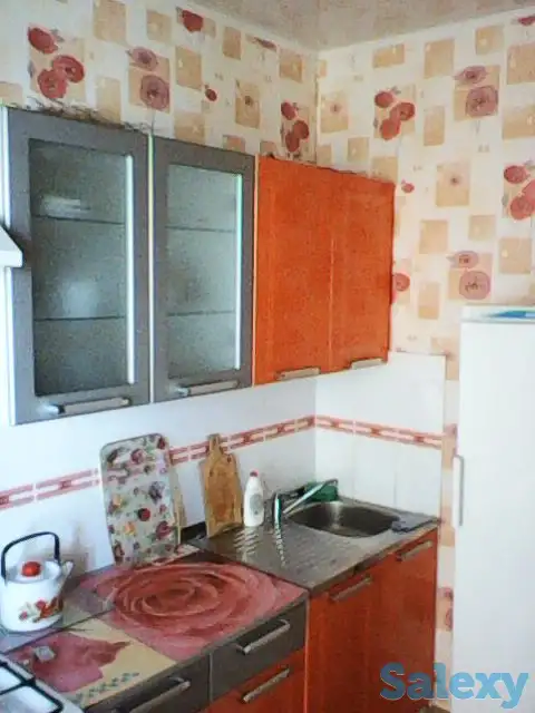 На длительный срок 2-комнатная в 14 мкр с видом на море, фотография 5