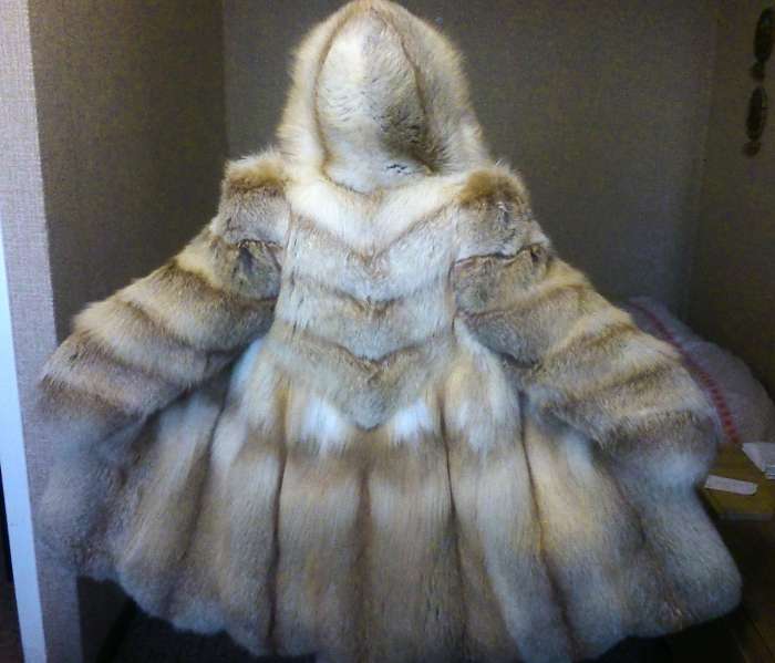 Продам шикарную лисью шубу, фотография 1